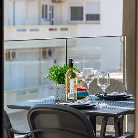 Apartment Thalo Maison *